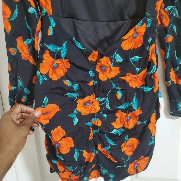 Zara Open Back Long Sleeve Ruched Mini Dress Black Orange Floral Print Size Med - Picture 8 of 15